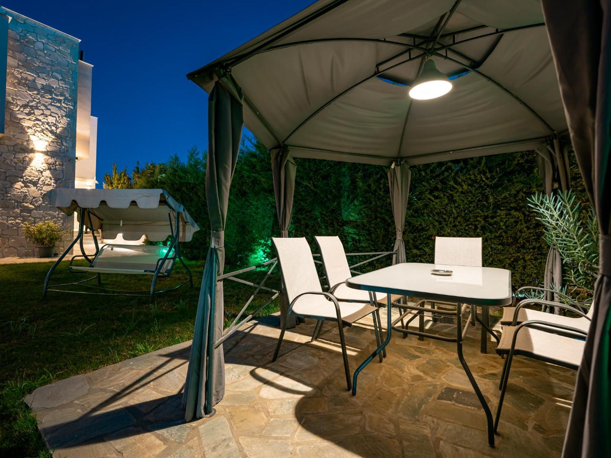 Antony'S Luxury Apartments Nikiti  Exterior foto