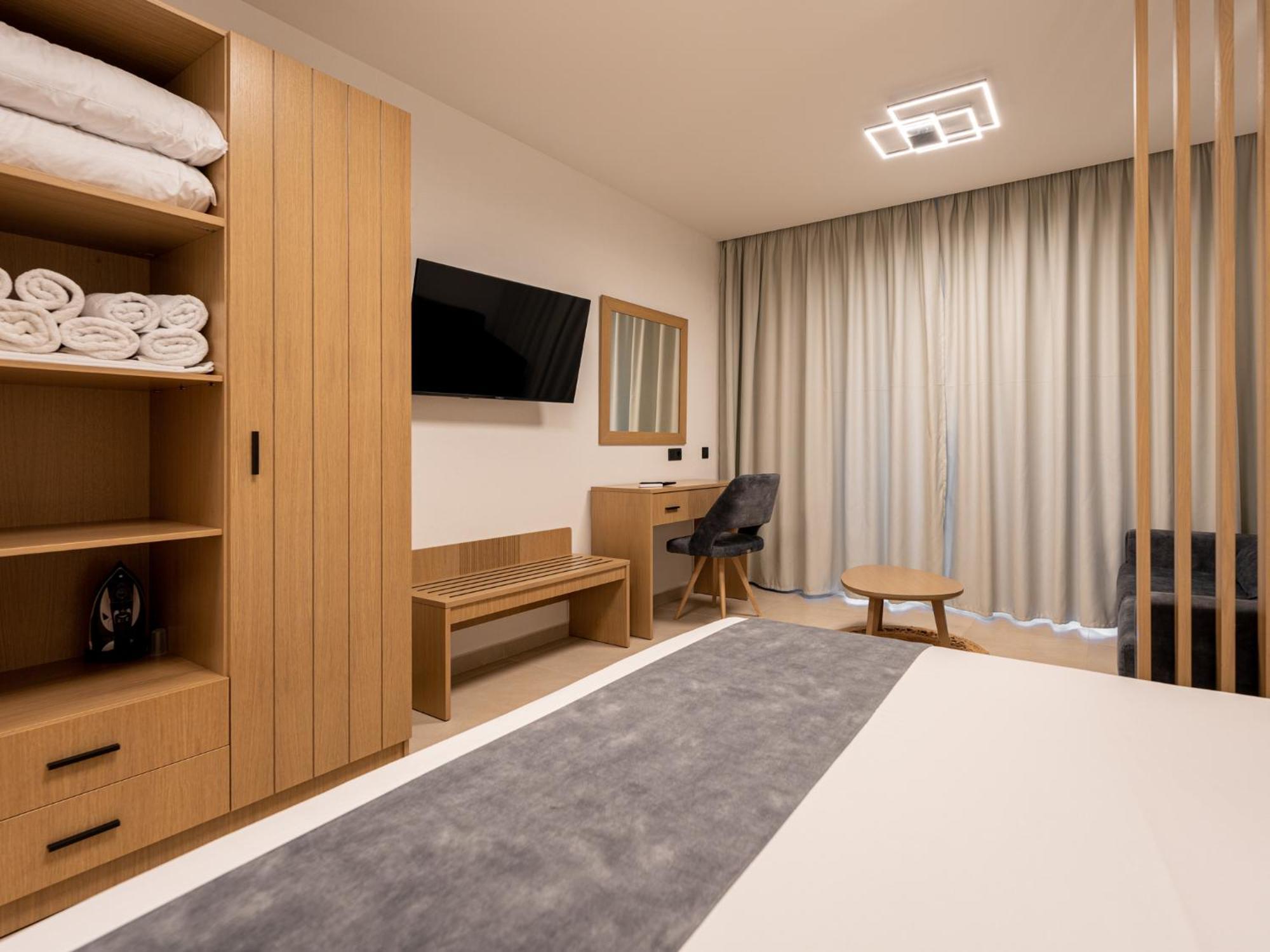 Antony'S Luxury Apartments Nikiti  Exterior foto